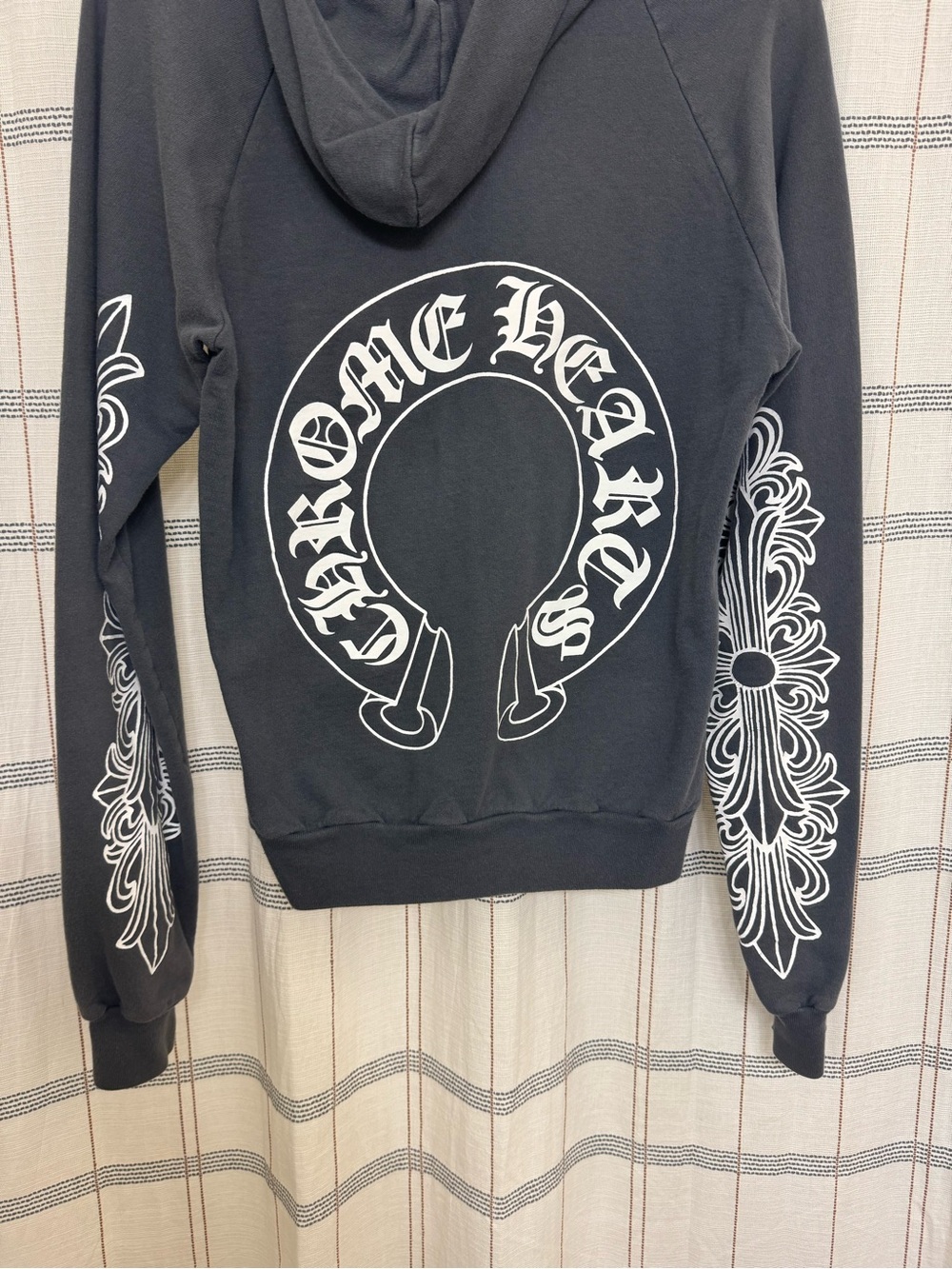 Vintage Chrome Hearts Gray Zip-Up Hoodie with Silver Hardware (great condition) - Picture 4 of 6